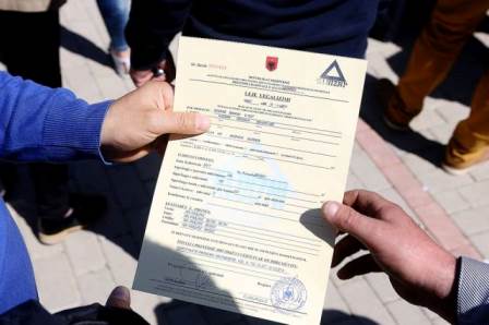 Legalizimet, 1667 banore marrin tapite ne Durres